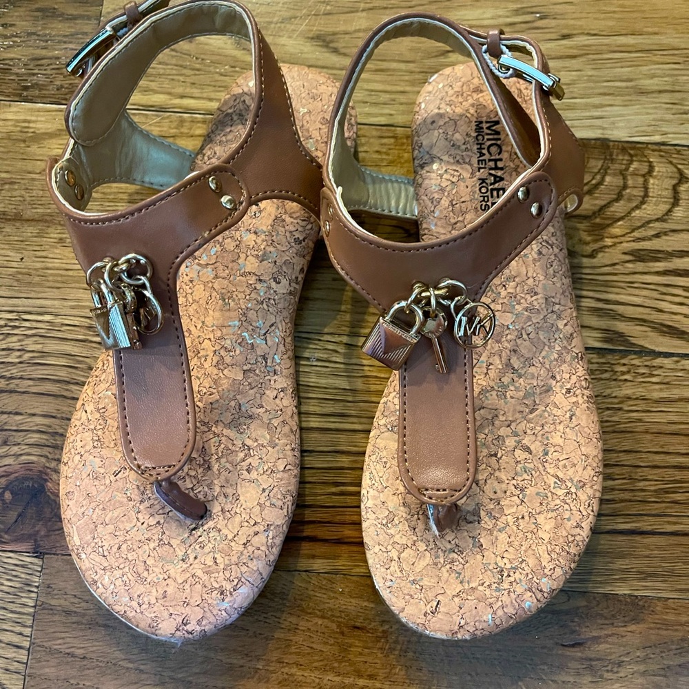 MICHAEL KORS SANDALS